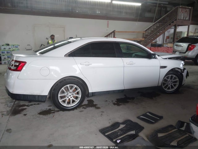 Ford Taurus Se