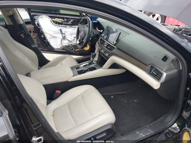 Honda Accord Touring