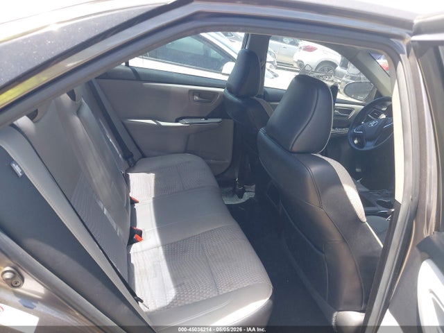 Toyota Camry Se