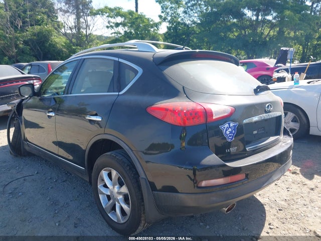 INFINITI Ex Journey