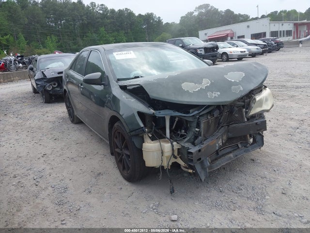 Salvage Toyota Camry Image