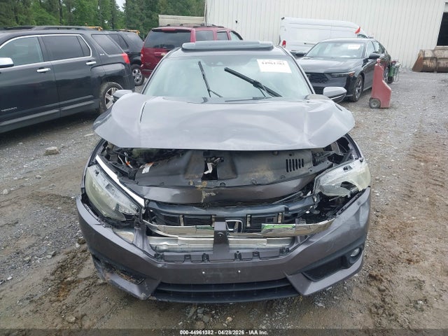 Honda Civic Touring