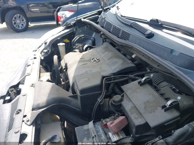 Toyota Sienna Xle V6 8 Passenger