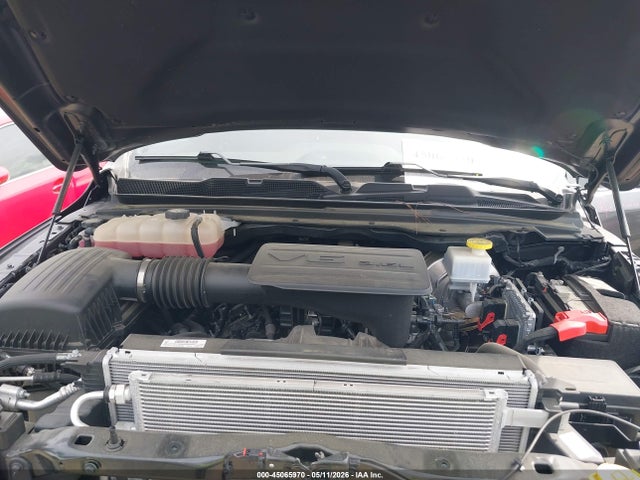 Ram 1500 Big Horn  4x4 5'7 Box