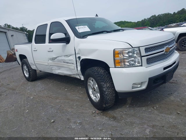Salvage Chevrolet Silverado 1500 Image