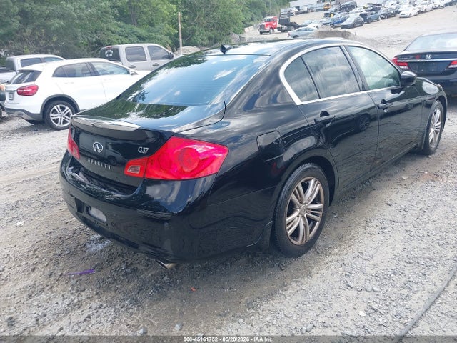 INFINITI G37 Journey