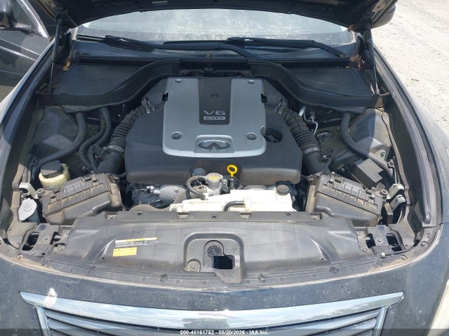 INFINITI G37 Journey