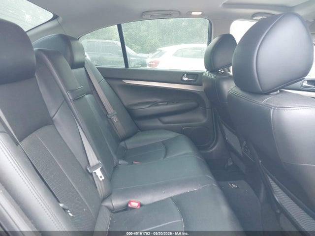 INFINITI G37 Journey