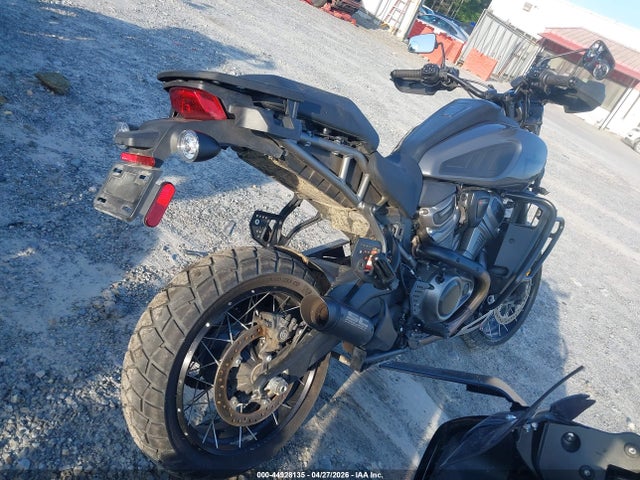Harley-Davidson Ra1250 S