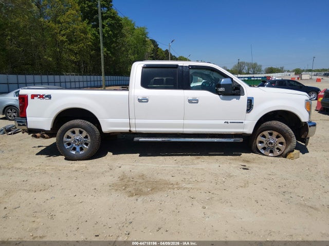 Ford F-250 Lariat