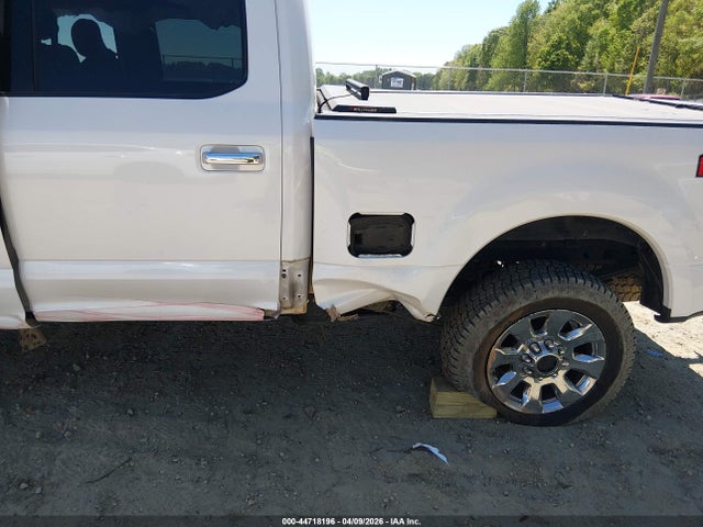 Ford F-250 Lariat