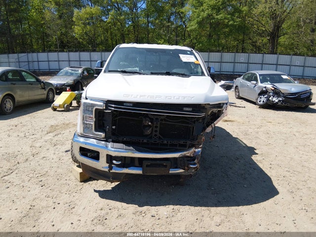 Ford F-250 Lariat