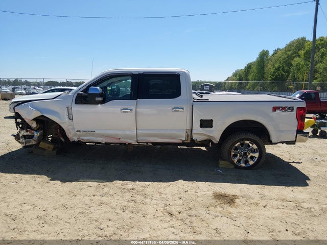 Ford F-250 Lariat
