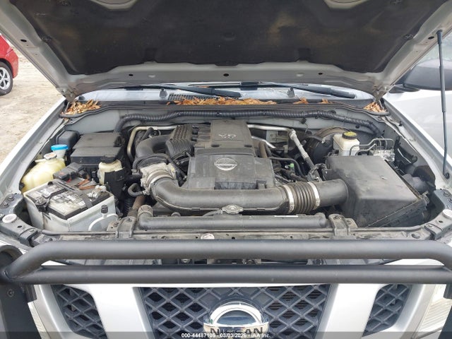 Nissan Frontier Sv