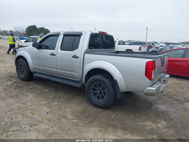 Nissan Frontier Sv
