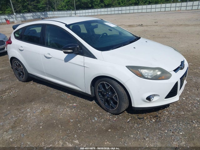 Salvage Ford Focus Image