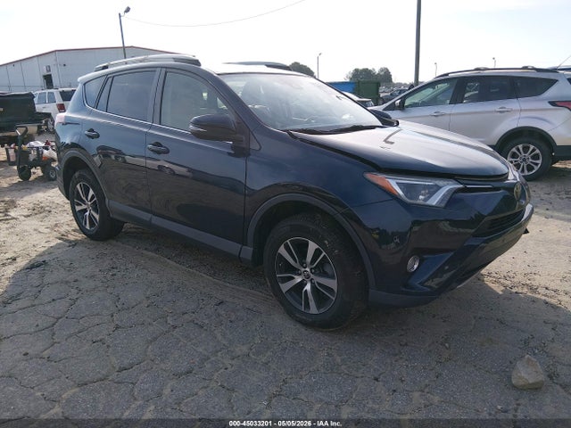 Salvage Toyota RAV4 Image