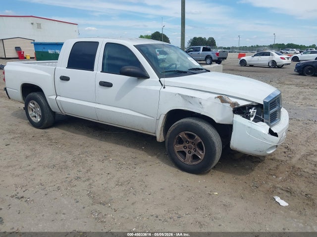 Salvage Dodge Dakota Image