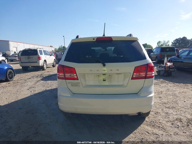 Dodge Journey Se