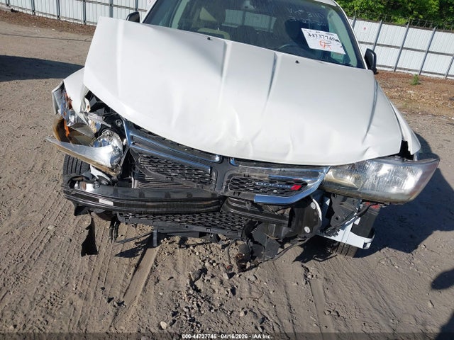 Dodge Journey Se