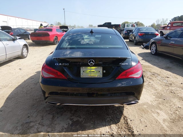Mercedes-Benz Cla-class 4matic