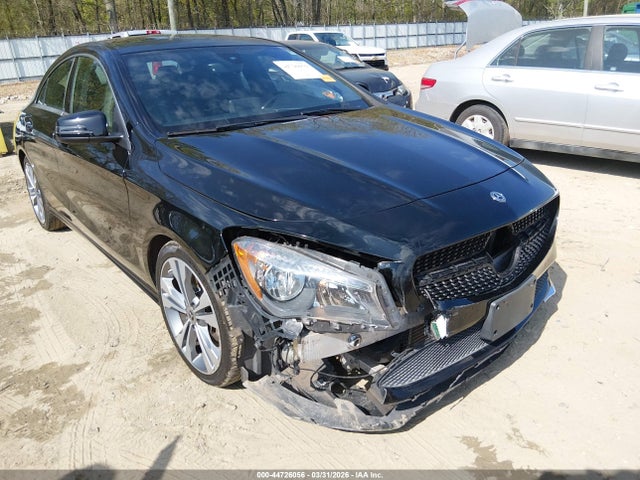 Mercedes-Benz Cla-class 4matic