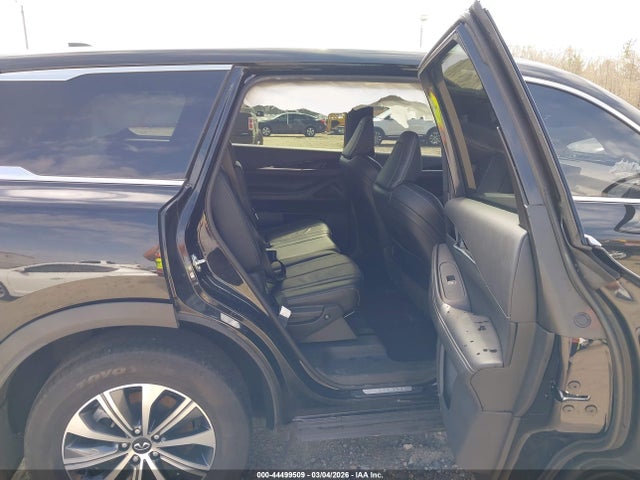 INFINITI Qx Pure
