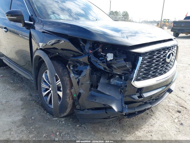 INFINITI Qx Pure