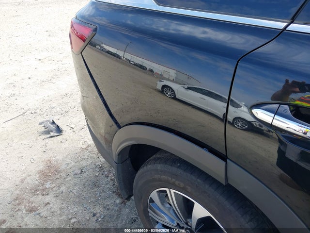 INFINITI Qx Pure