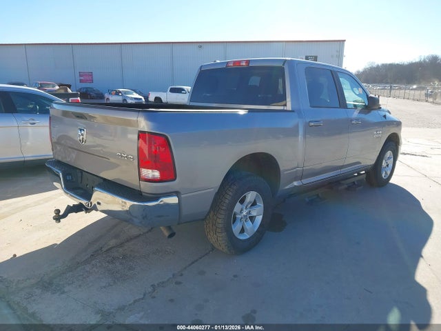 Ram 1500 Slt  4x4 5'7 Box