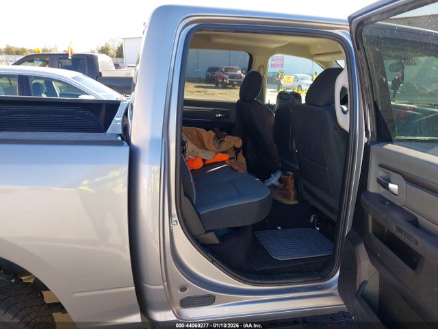 Ram 1500 Slt  4x4 5'7 Box