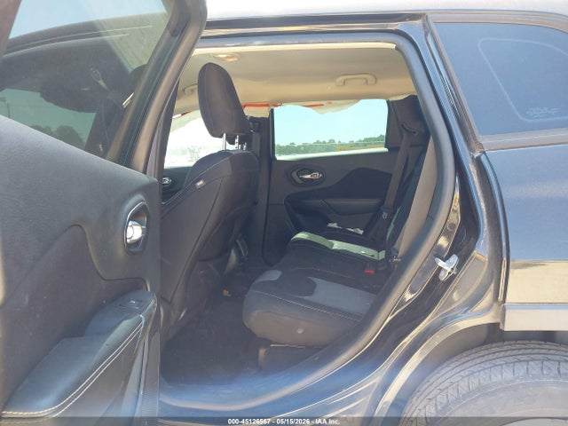 Jeep Cherokee Sport