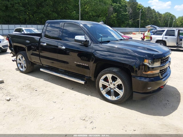 Salvage Chevrolet Silverado 1500 Image