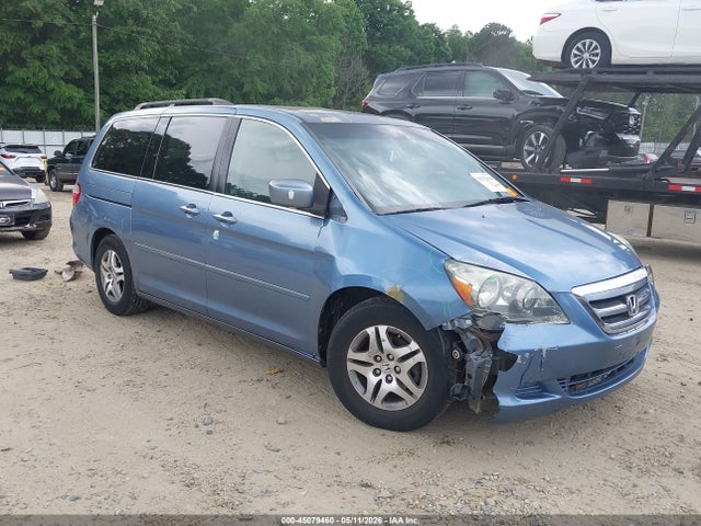 Salvage Honda Odyssey Image