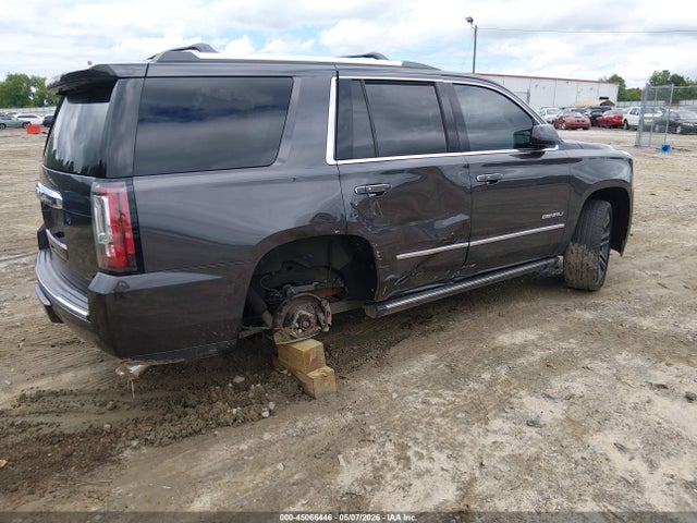 GMC Yukon Denali