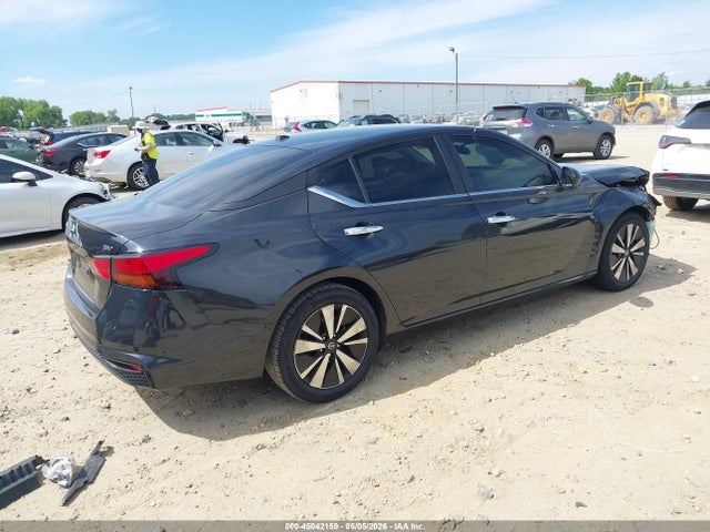 Nissan Altima Sv Fwd