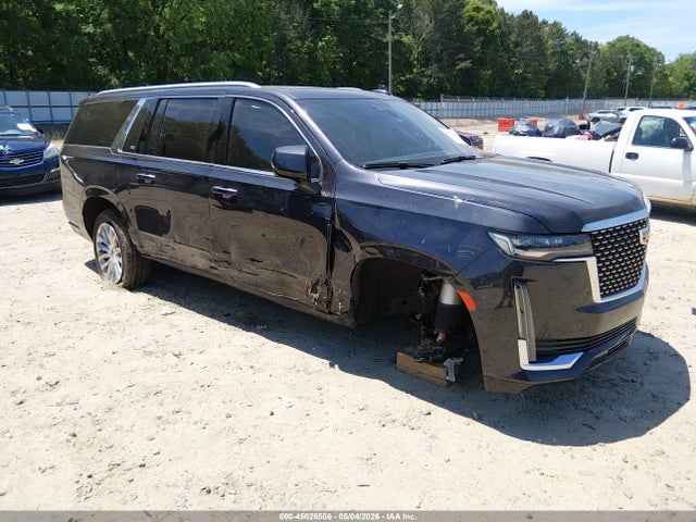 Salvage Cadillac Escalade Image