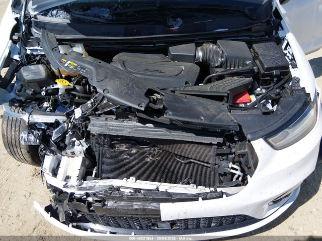 Chrysler Pacifica Touring L
