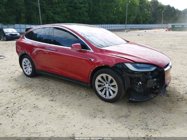 Salvage Tesla Model X Image