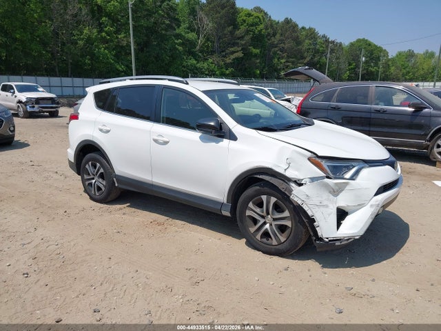 Salvage Toyota RAV4 Image