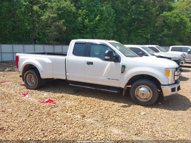 Ford F-350 Xlt