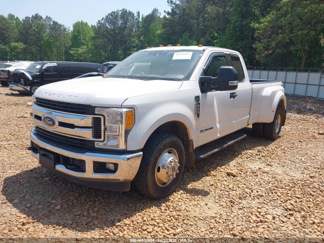 Ford F-350 Xlt