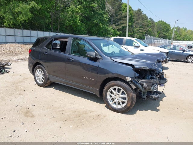 Salvage Chevrolet Equinox Image
