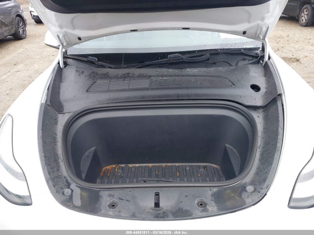 Tesla Model Y Long Range Dual Motor All-wheel Drive