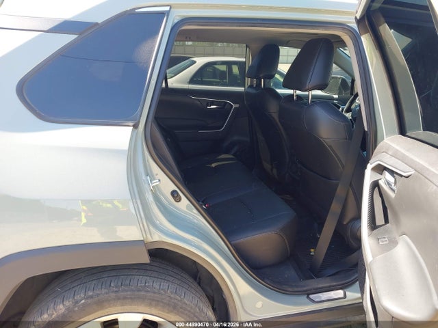 Toyota RAV4 Xle Premium
