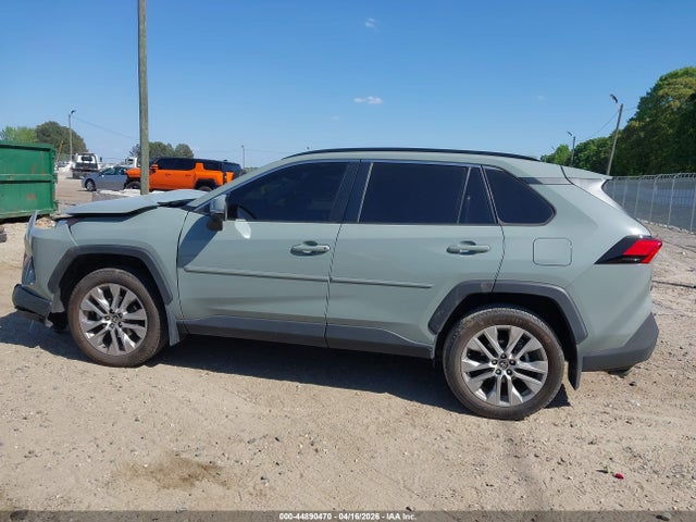 Toyota RAV4 Xle Premium