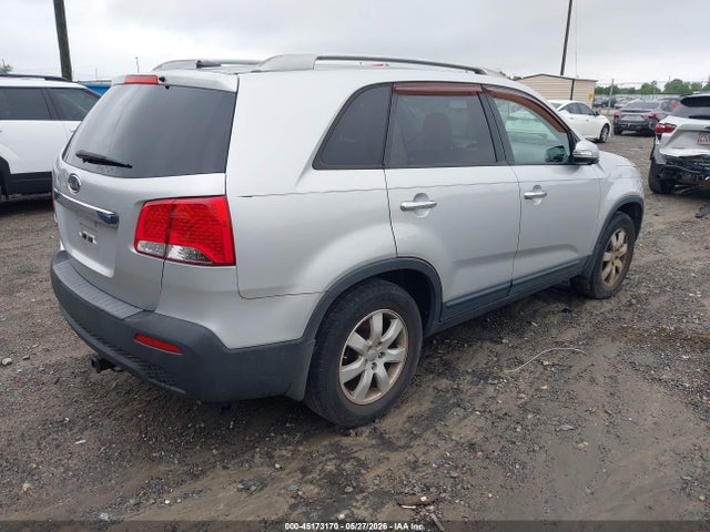 Kia Sorento Lx V6