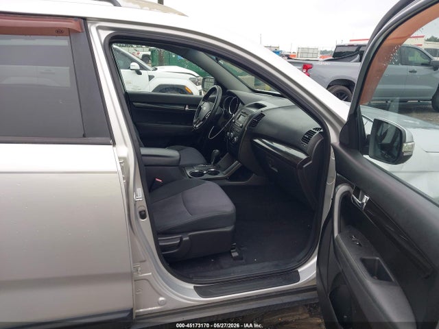 Kia Sorento Lx V6
