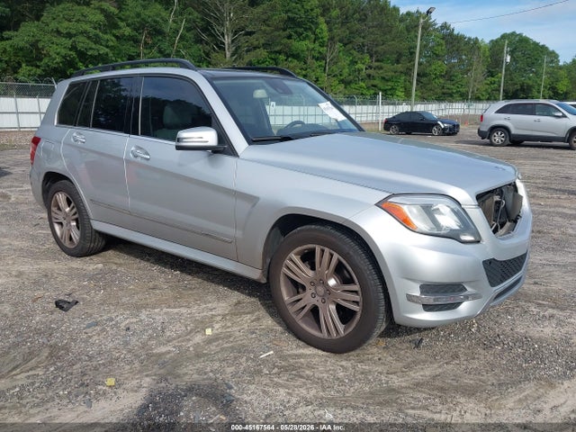 Salvage Mercedes-Benz GLK Image