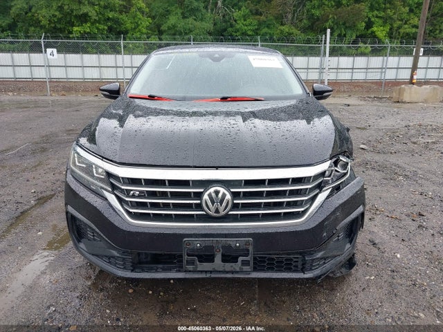 Volkswagen Passat 2.0t R-line